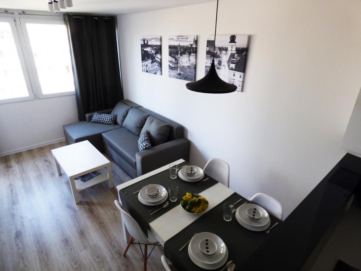 Plac Grzybowski Apartment Варшава Екстериор снимка